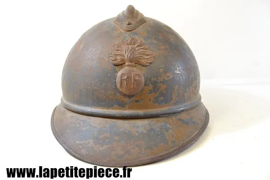 Casque adrian modèle 1915 infanterie - france restant de couleur moutarde