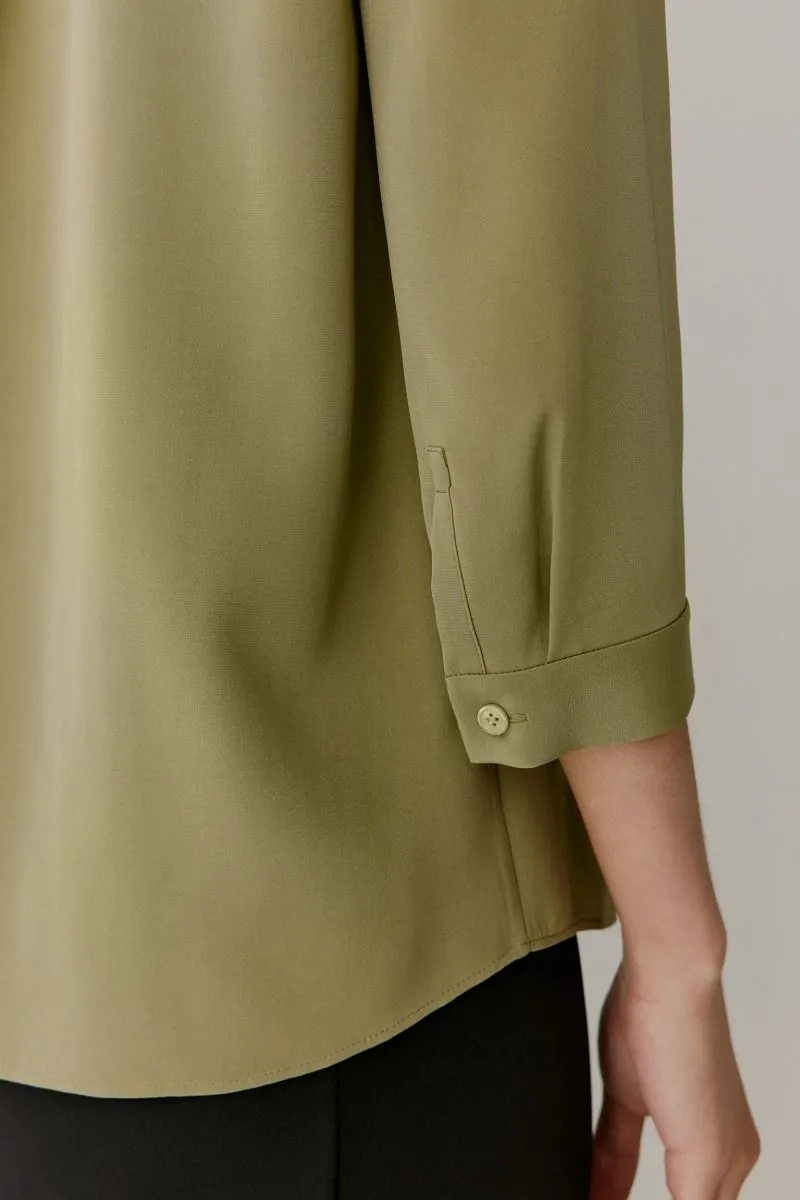 Chemise en crêpe de soie à manches trois-quarts