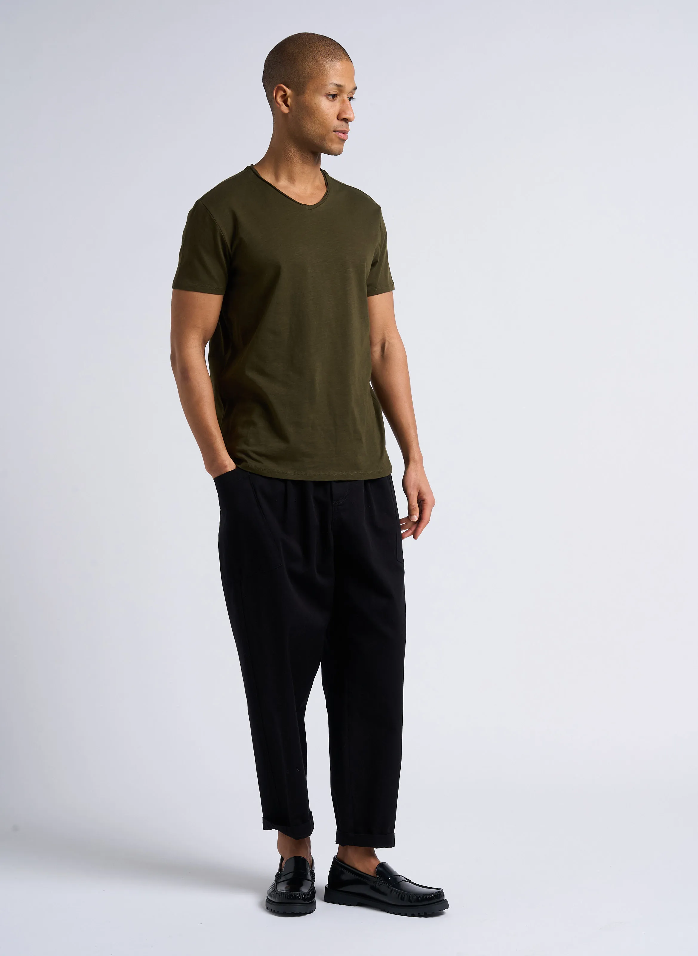 TEE-SHIRT COL V SLIM EN COTON FLAMMé - IKKS pour HOMME | Printemps