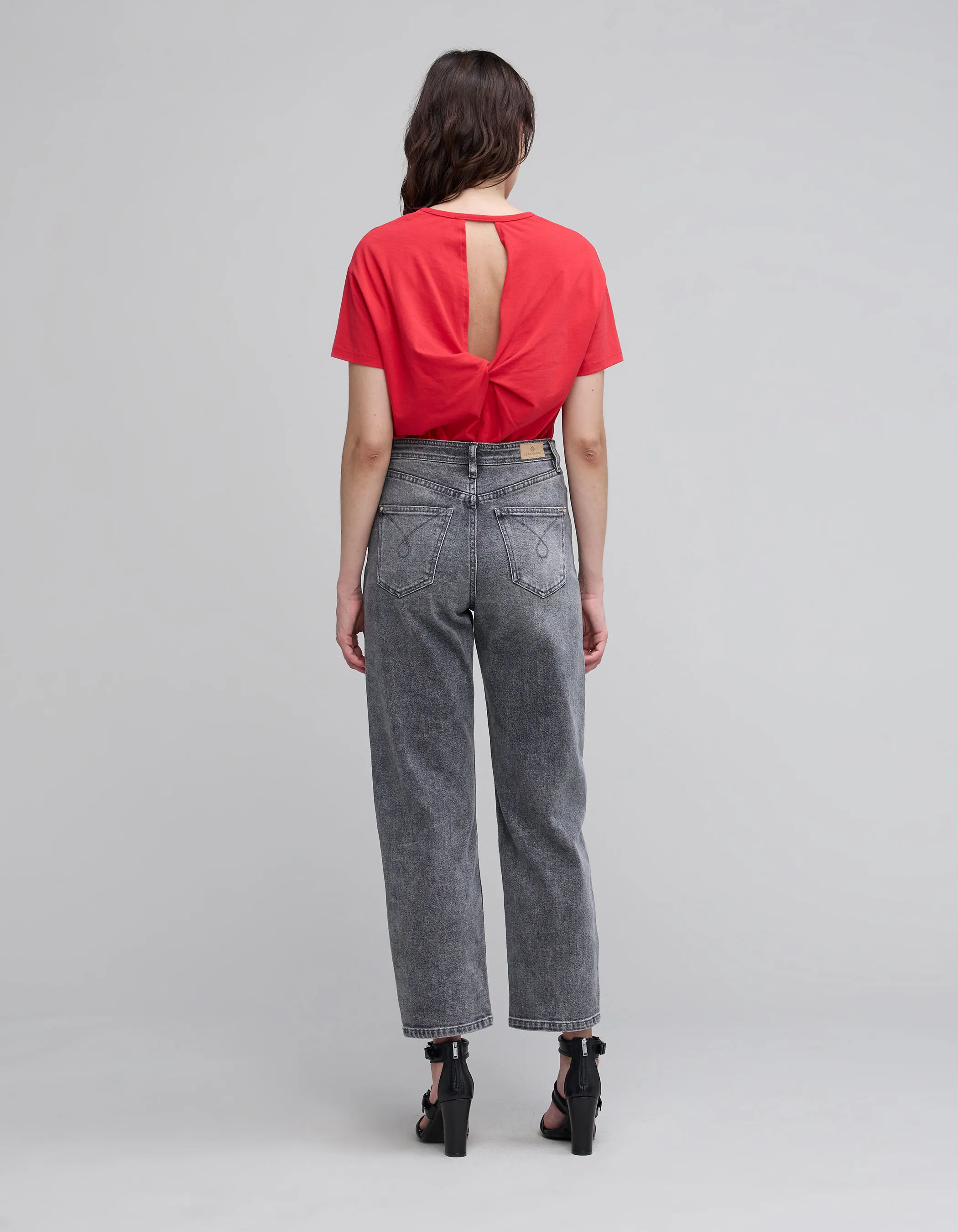 Tee-shirt femme rouge noué en coton bio